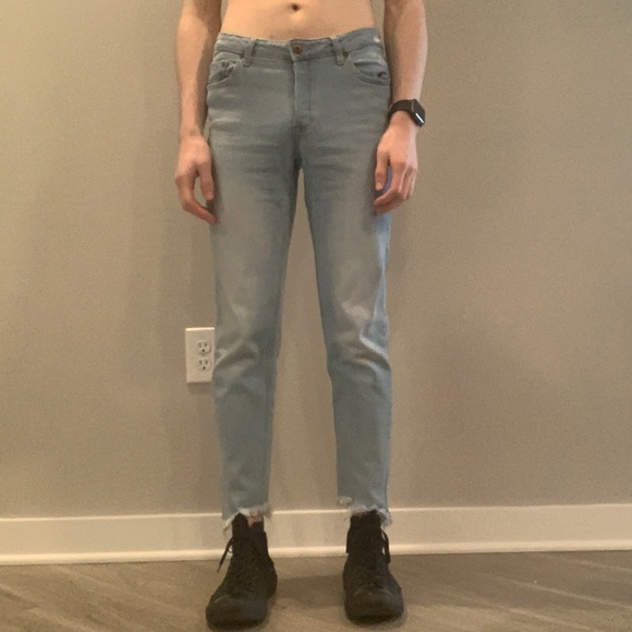 Women’s frayed ankle denim - Picture 1 of 3